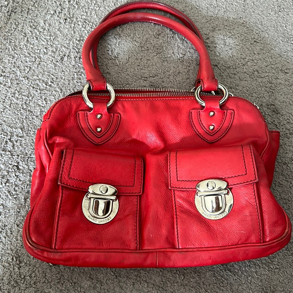 Marc Jacobs red buckle bag